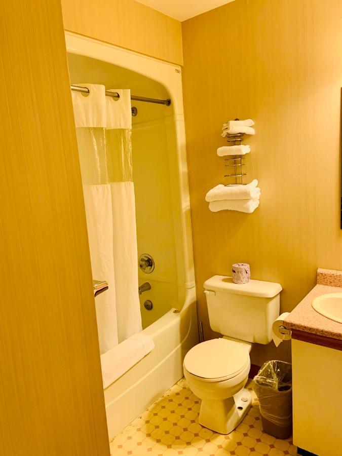 Green Acres Motel Mississauga Extérieur photo