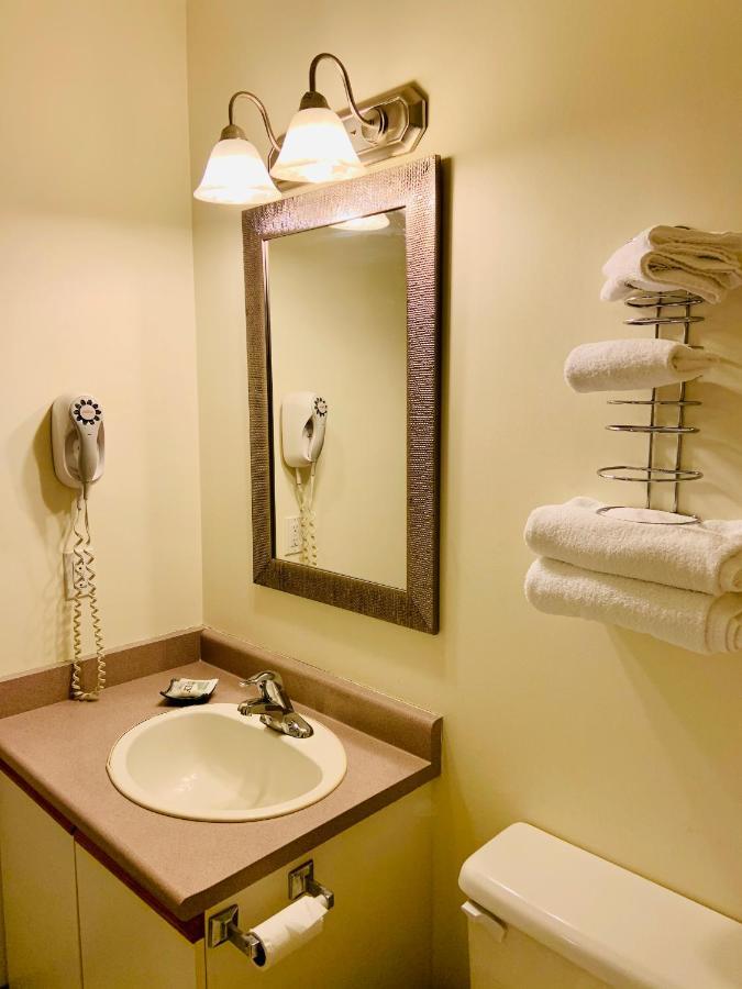 Green Acres Motel Mississauga Extérieur photo